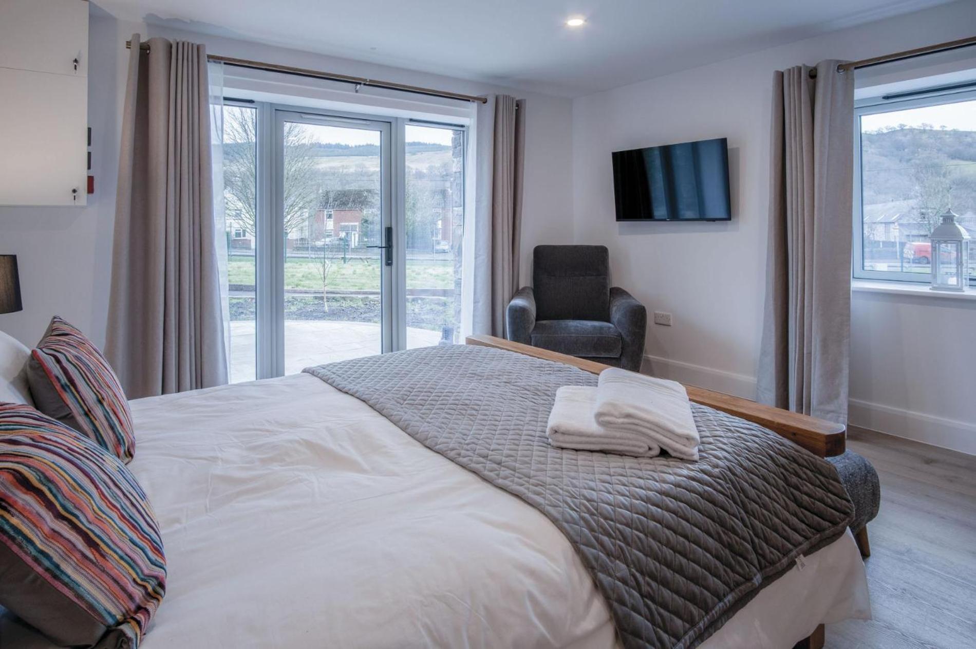 Suite 7 - Sleeping Giant Hotel - Pen Y Cae Inn Brecon Kültér fotó