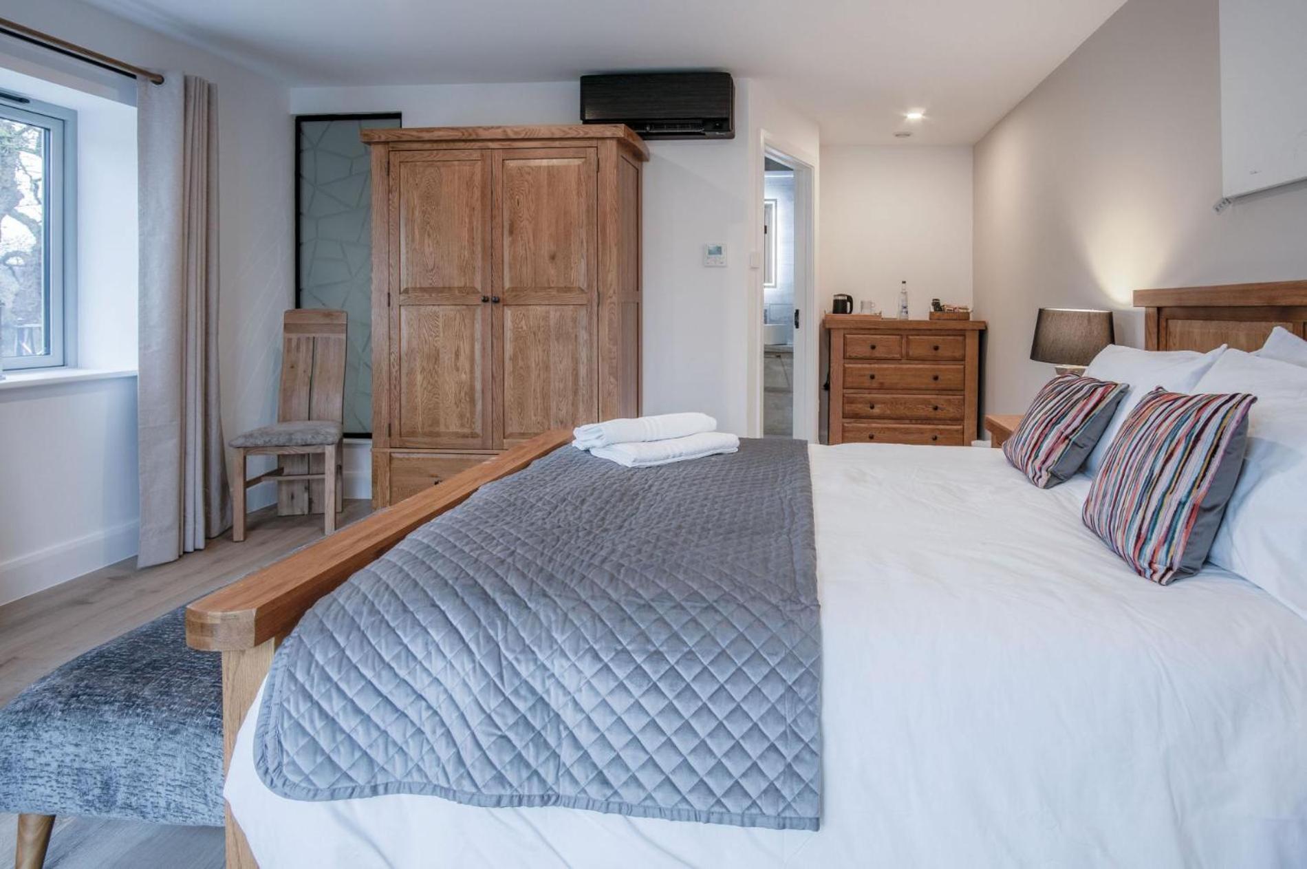 Suite 7 - Sleeping Giant Hotel - Pen Y Cae Inn Brecon Kültér fotó